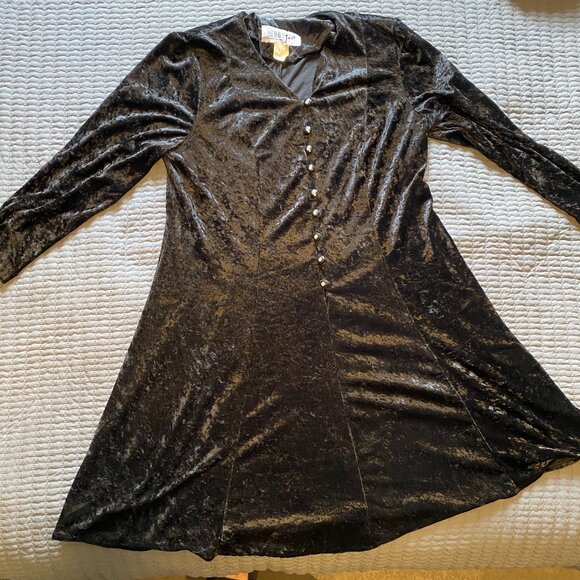 Vintage Dress - Picture 1 of 4